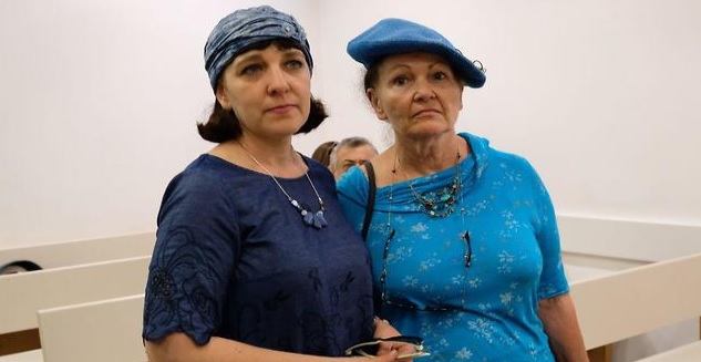 La esposa y la hija de Schmerling (Foto: Shaul Golan)