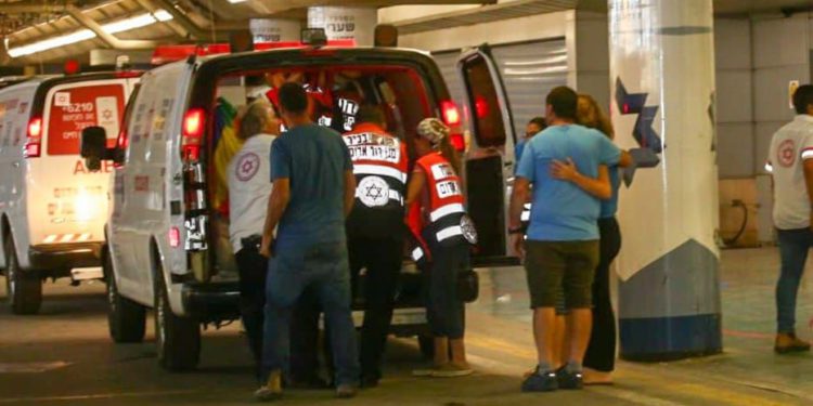 Murió uno de los israelíes apuñalados por un terrorista palestino
