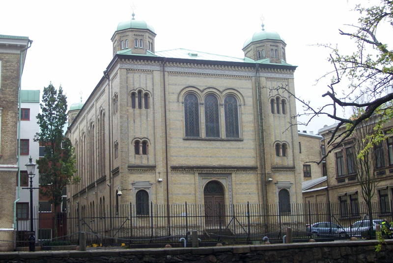 La sinagoga en Gotemburgo, Suecia fue bombardeada el 9 de diciembre de 2017. (Fuente de la imagen: Lintoncat / Wikimedia Commons)