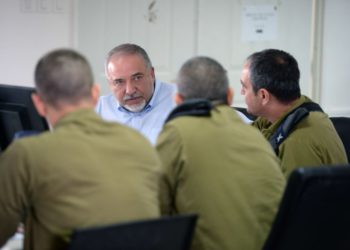 Avigdor Liberman: Israel defenderá sus intereses de seguridad en todos los frentes