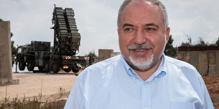 Liberman: objetivo final de Israel es el derrocamiento de Hamas