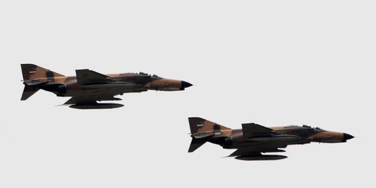 Piloto iraní muerto en accidente de caza F-5