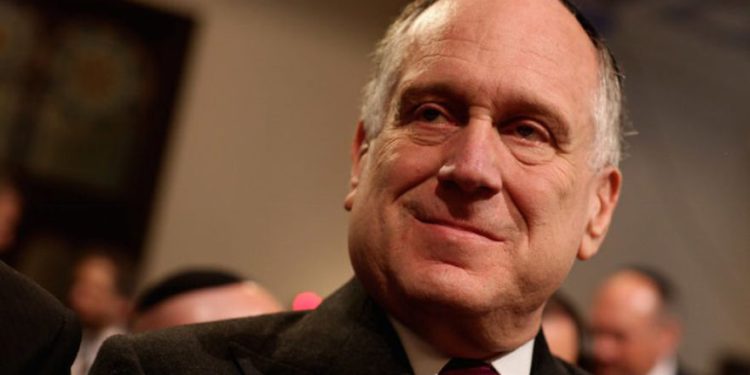 Lauder ayudó a Netanyahu a ser primer ministro pero ahora se está oponiendo públicamente a él