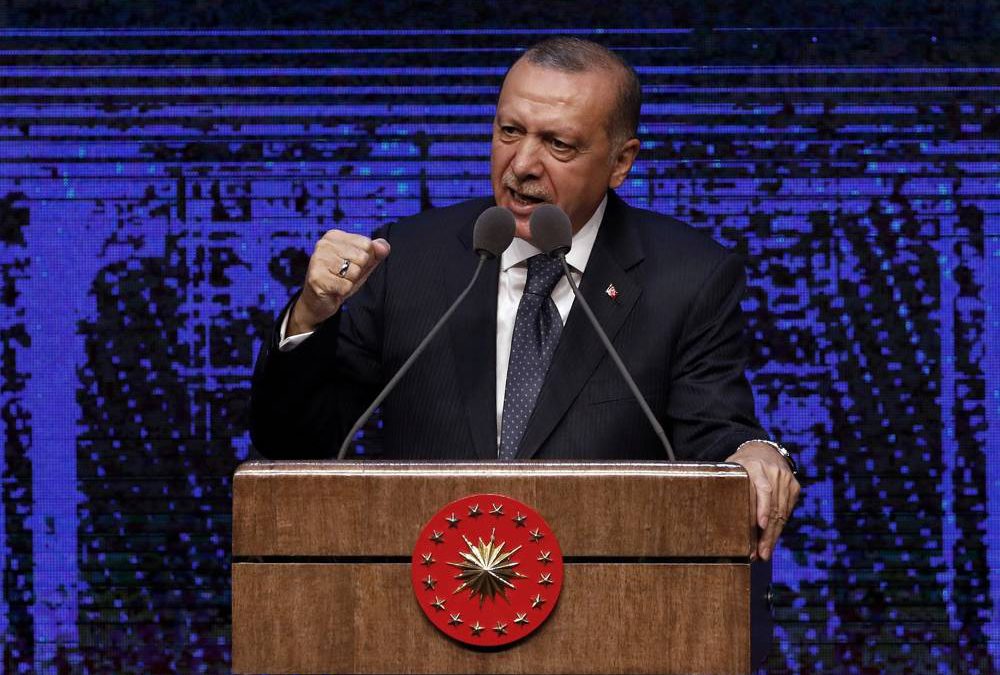 Caso del pastor Andrew Brunson: Erdogan sanciona a funcionarios estadounidenses