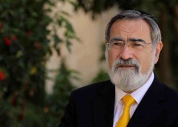 Ex jefe rabino británico Lord Sacks: Jeremy Corbyn es un peligroso antisemita