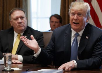 70 Demócratas instan a Trump a restaurar la financiación de ayuda a Gaza