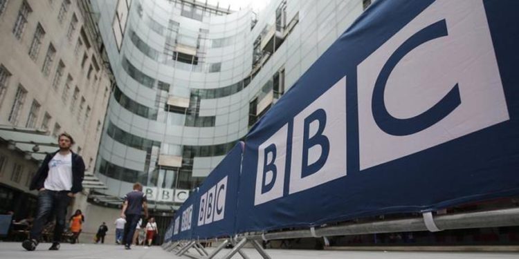 BBC se disculpa por emitir apelación de terrorista condenado de Hamas