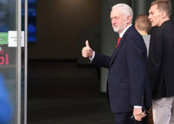 Corbyn del Reino Unido sugiere que se mantendrá neutral si hay un nuevo voto sobre el Brexit