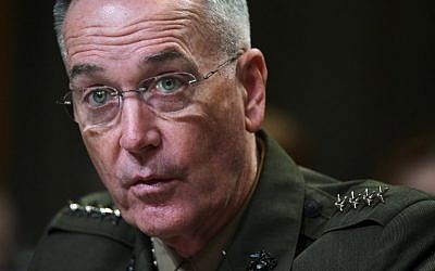 El presidente del Estado Mayor Conjunto Joseph Dunford habla ante el Comité de Asignaciones del Senado en Washington, DC, el 22 de marzo de 2017. (AFP PHOTO / MANDEL NGAN)