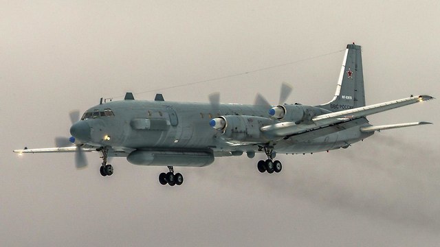 Avión de reconocimiento Il-20 (Foto: AP)