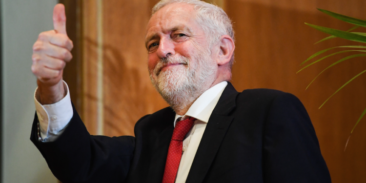 Corbyn detesta a Israel, y las nuevas reglas antisemitas del Partido Laborista no cambiarán eso