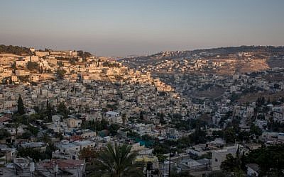 Una vista de Jerusalén Este, 8 de agosto de 2016. (Zack Wajsgras / Flash90)