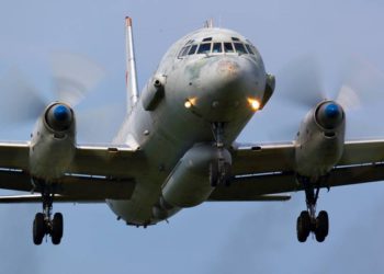 Culpando a Assad por derribar el avión ruso, Israel dice que no detendrá los ataques en Siria