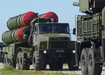 Netanyahu dice que la venta del S-300 a Siria es “irresponsable”