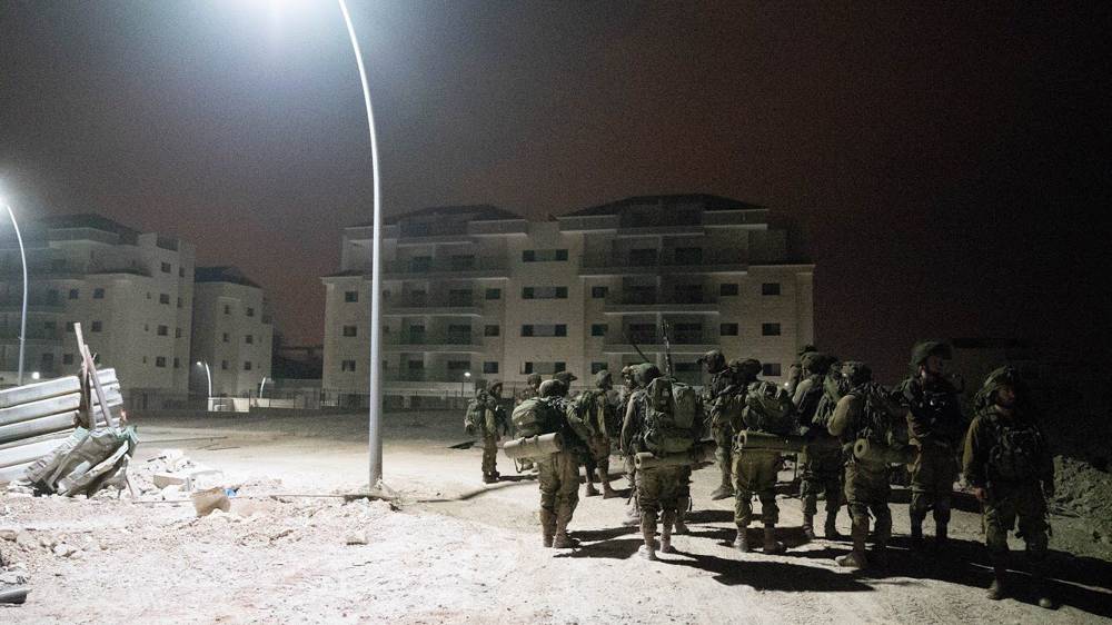 Los paracaidistas participan en un ejercicio que simula una guerra con el grupo terrorista Hezbolá, con sede en el Líbano, en septiembre de 2018. (Fuerzas de Defensa de Israel)