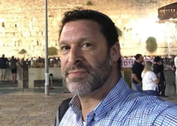 Ari Fuld fue un héroe en vida y en su muerte