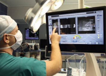 En el mayor negocio de la biotecnología israelí, Medtronic compra Mazor por $ 1.6 mil millones