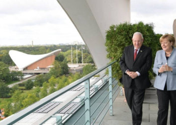 Universidad de Haifa otorgará doctorado honorario a la canciller alemana Merkel