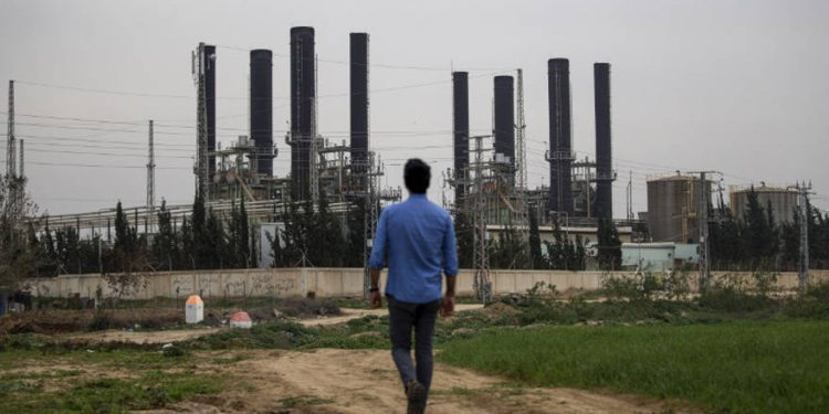 Funcionario de la ONU: Qatar comprará combustible para la única central eléctrica de Gaza