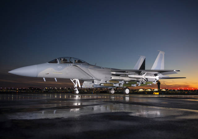 Avión de combate F-15IA avanzado de Boeing / BOEING