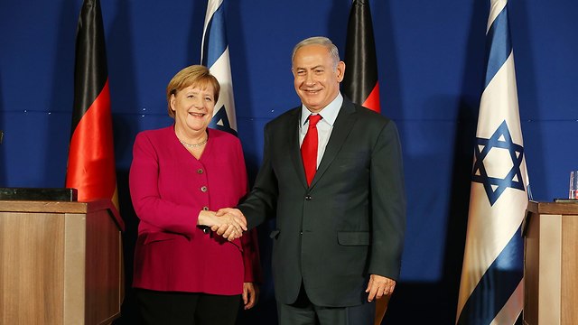 Merkel y Netanyahu en la conferencia de prensa (Foto: Amit Shabi)