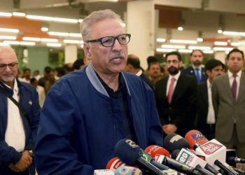Presidente de Pakistán dice que el país no establecerá relaciones diplomáticas con Israel