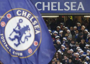 Hinchas antisemitas del Chelsea deberán visitar Auschwitz o perderán beneficios