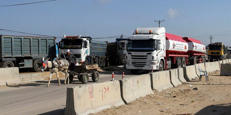 Israel ordena reabrir los cruces fronterizos de Gaza debido a la relativa “calma fronteriza”