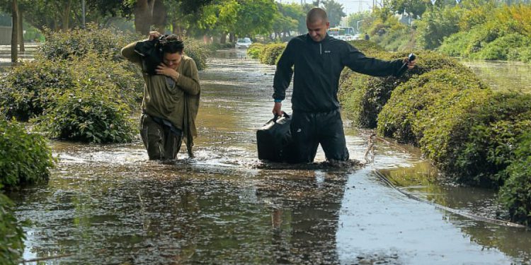 Tormentas en el norte de Israel provocan inundaciones y lesiones