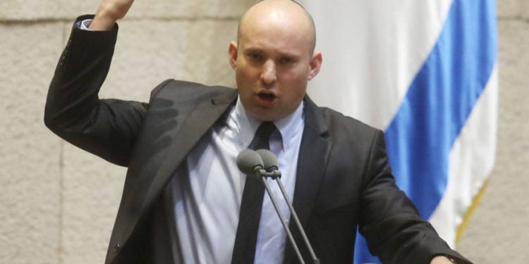 Bennett rechaza el plan de Trump debido al “Estado palestino”