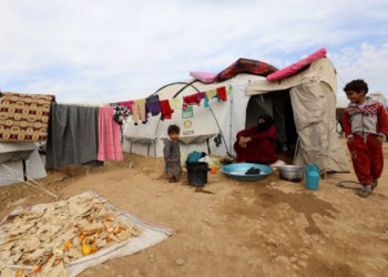 Estado Islámico secuestra a cientos de personas en campos de desplazados al este de Siria