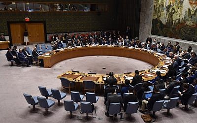 El Consejo de Seguridad de la ONU se reúne el 14 de abril de 2018 en la sede de la ONU en Nueva York. (AFP / Hector Retamal)