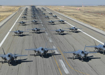 Aviadores del F-35A de EE.UU. regresan a casa después del primer despliegue de combate