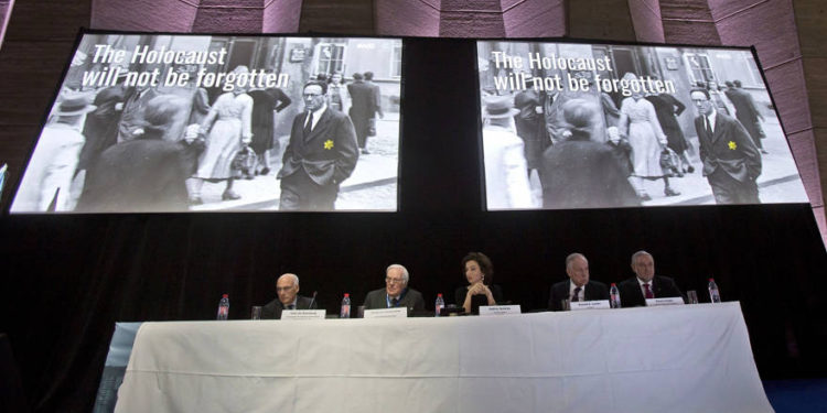 UNESCO lanza un sitio web de educación sobre el holocausto