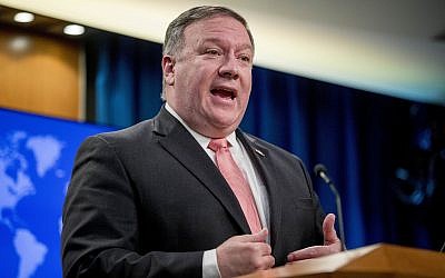 En esta foto del 23 de octubre de 2018, el secretario de Estado Mike Pompeo habla a los reporteros en una conferencia de prensa en el Departamento de Estado en Washington ... (Foto AP / Andrew Harnik)