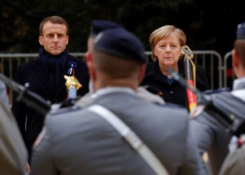 Antiguos enemigos celebran amistad, honran a los caídos antes del centenario del armisticio