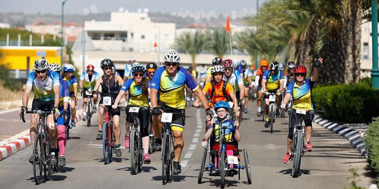 Ciclistas israelíes recaudan $ 3.5 millones para niños enfermos en evento anual de caridad deportiva