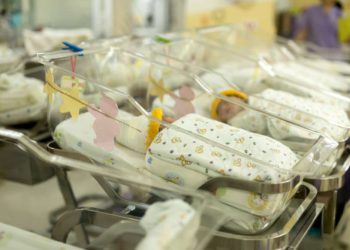 Pánico en Francia: decenas de bebés nacieron sin extremidades