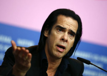 Nick Cave a Brian Eno: boicotear a Israel es “cobarde y vergonzoso”