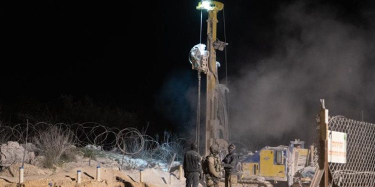 El quinto túnel de Hezbollah fue localizado y destruido por IDF .. (crédito de foto: IDF SPOKESPERSON'S UNIT)