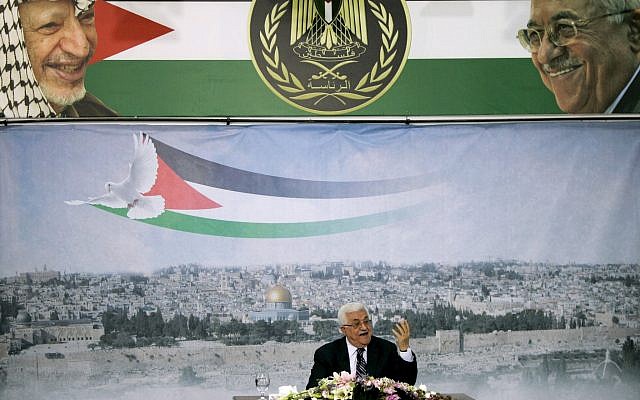 El presidente de la Autoridad Palestina, Abbas, en Ramallah, el 16 de septiembre de 2011. Abbas acaba de anunciar que solicitará al Consejo de Seguridad que acepte a los palestinos como miembros de pleno derecho en la ONU (AP Photo / Majdi Mohammed)