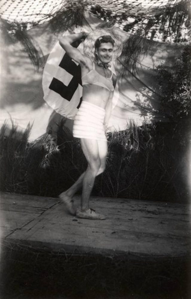 Colección de fotos revela el travestismo entre soldados nazis de Alemania