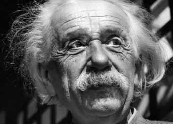 Hace cien años Albert Einstein se convirtió en el científico más famoso del mundo