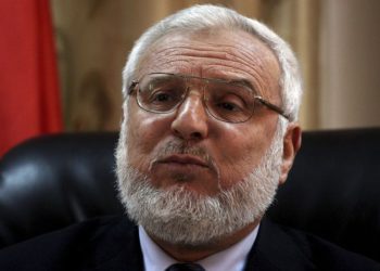 El presidente del Consejo Legislativo Palestino, Aziz Dweik, en una conferencia de prensa en la ciudad cisjordana de Ramallah. (Issam Rimawi / Flash90)