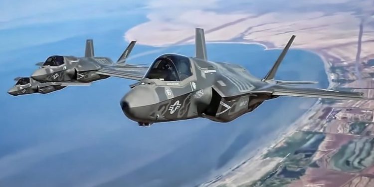 Japón planea aumentar el número de bases de F-35