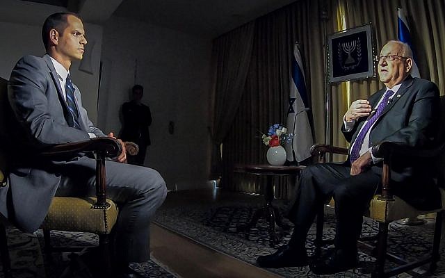 El presidente Reuven Rivlin durante una entrevista con CNN, 29 de noviembre de 2018. (GPO / Twitter)