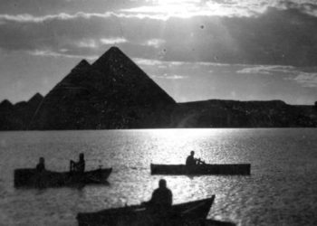 Fotografías de la colección 'Visitas turísticas en Egipto, 1944'. Foto: Rafael Reiss, de la colección Bitmuna. Colección Bitmuna