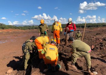 Elogios y críticas al equipo humanitario que Israel envió a Brasil