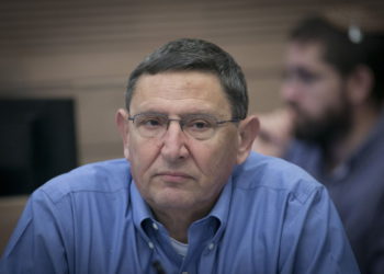 El director general del Ministerio de Defensa, Udi Adam, viajará a Croacia esta semana, en un intento por resolver las tensiones por un acuerdo de armas de $ 500 millones.