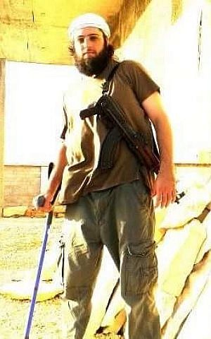 Yahya al-Bahrumi, fotografiado después de ser herido en Siria (Cortesía)